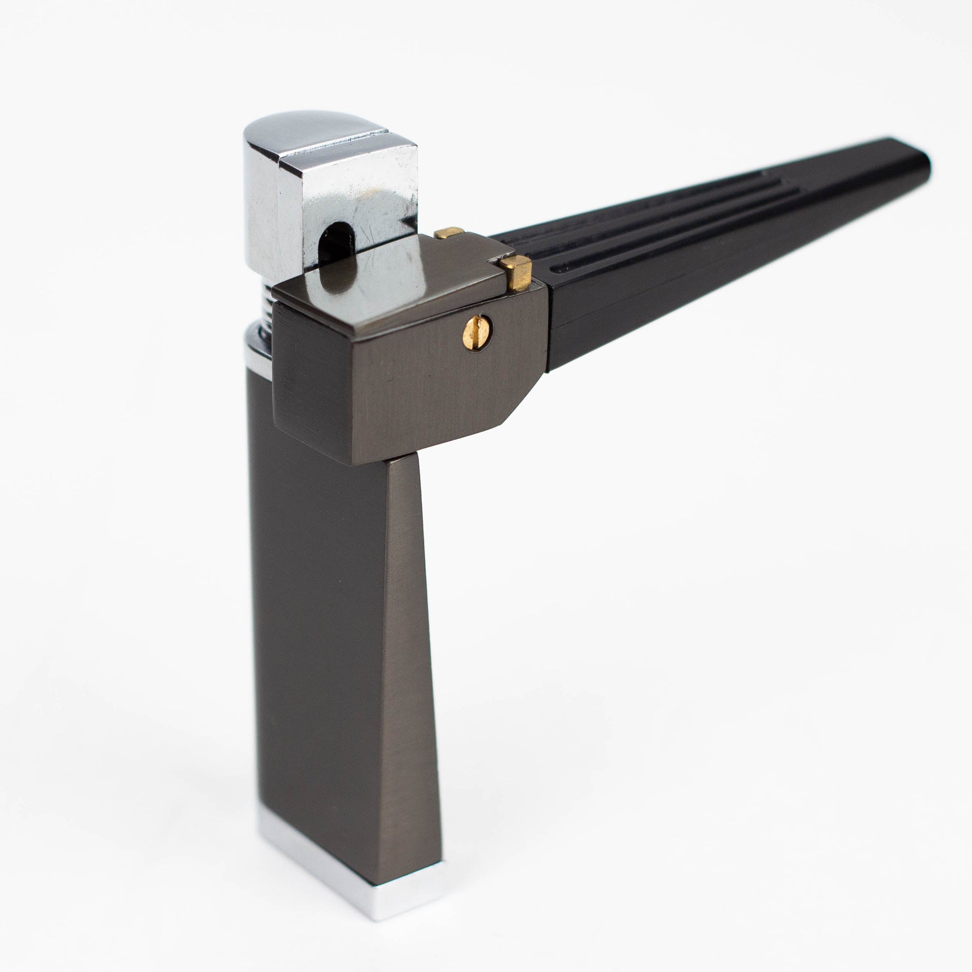 All-in-one New Pipe Regal Lighter [ XLC322 ] - 1 unit Metal Pipe ONE