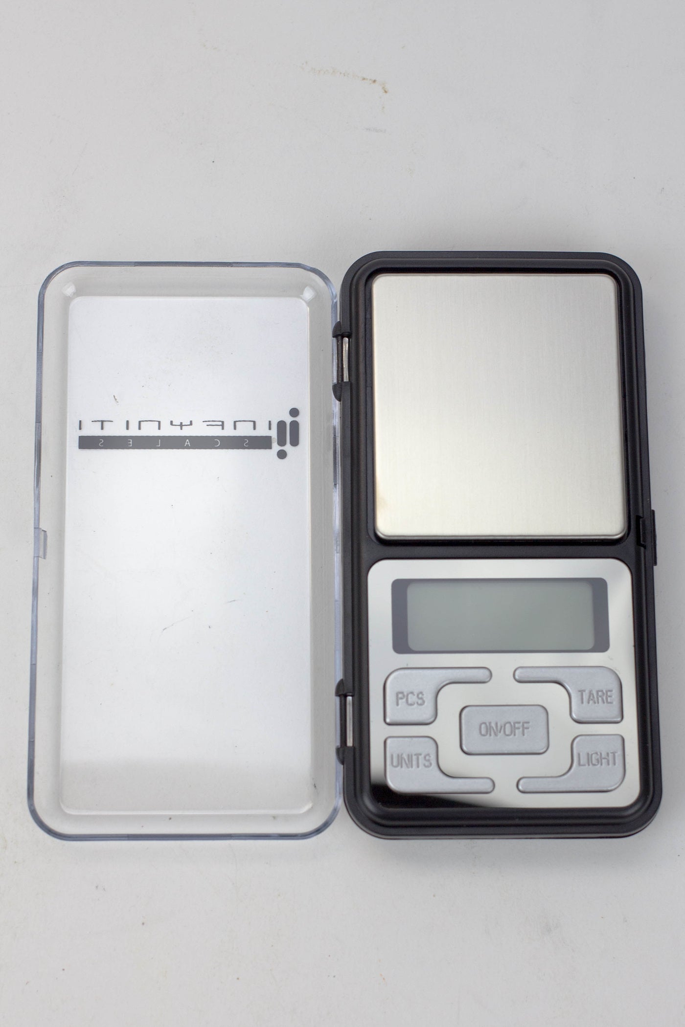 INFYNITI MOBILE scales Scale ONE