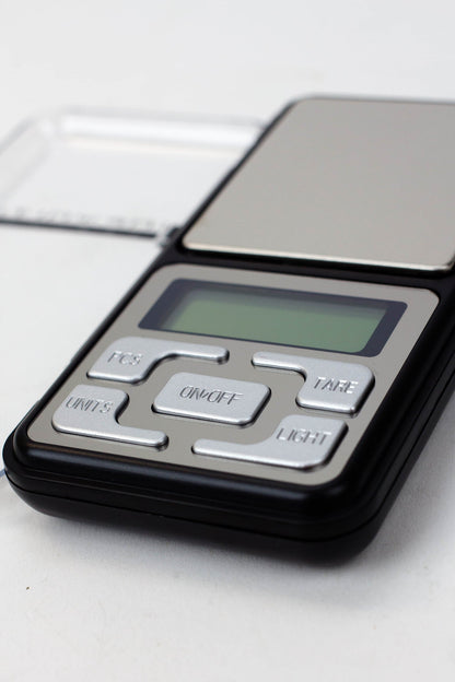 INFYNITI MOBILE scales Scale ONE