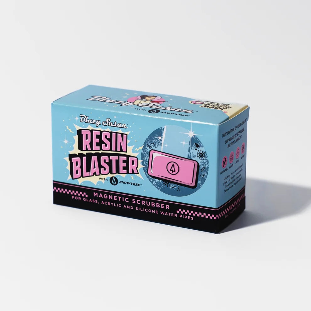 Blazy Susan | Magnetic Resin Blaster Scrubber Brush Smoking Cat Distribution
